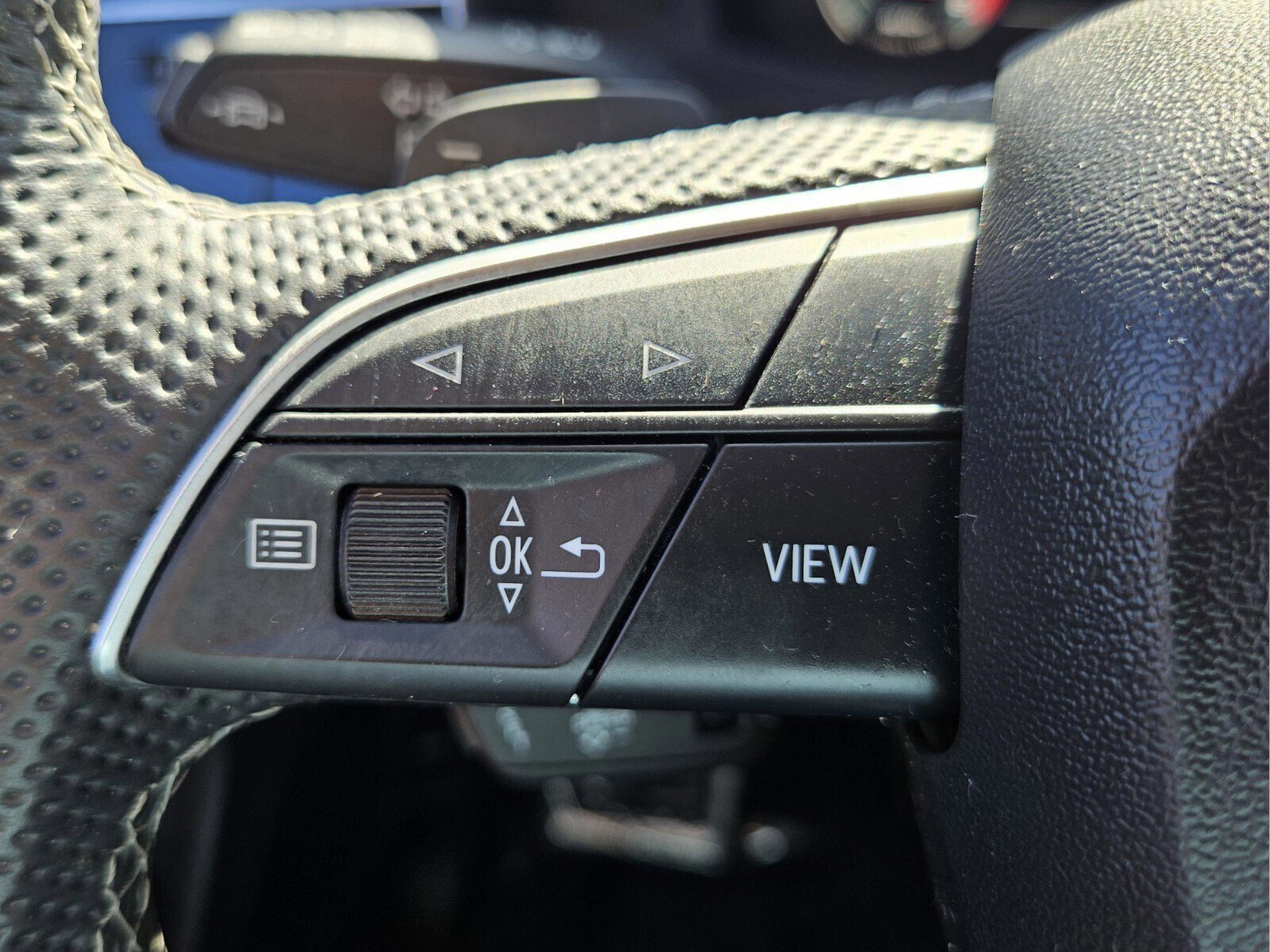 Used 2022 Audi SQ8 Prestige w/ Prestige Package image 31