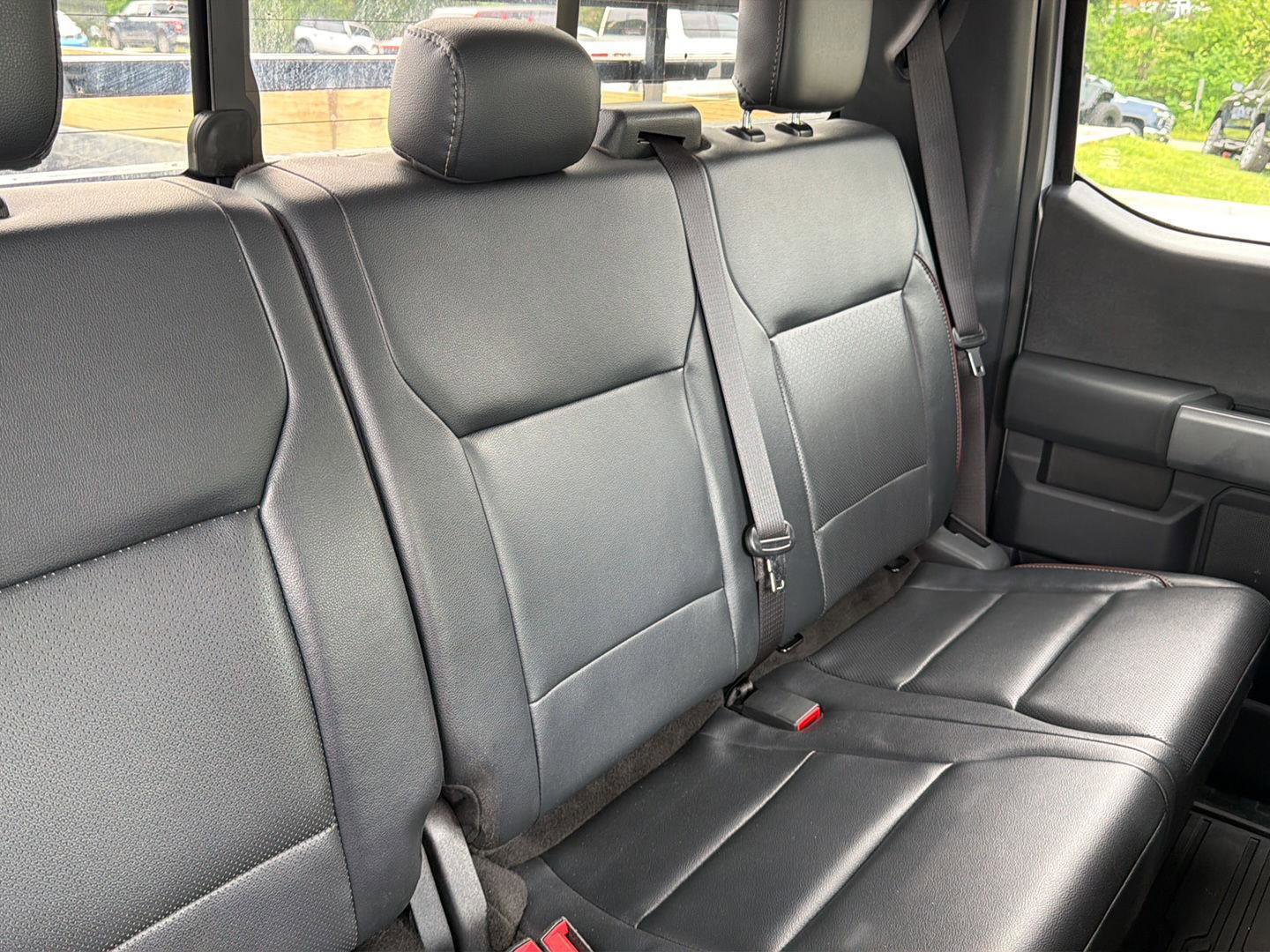 Used 2023 Ford F550 4x4 SuperCab Super Duty image 31
