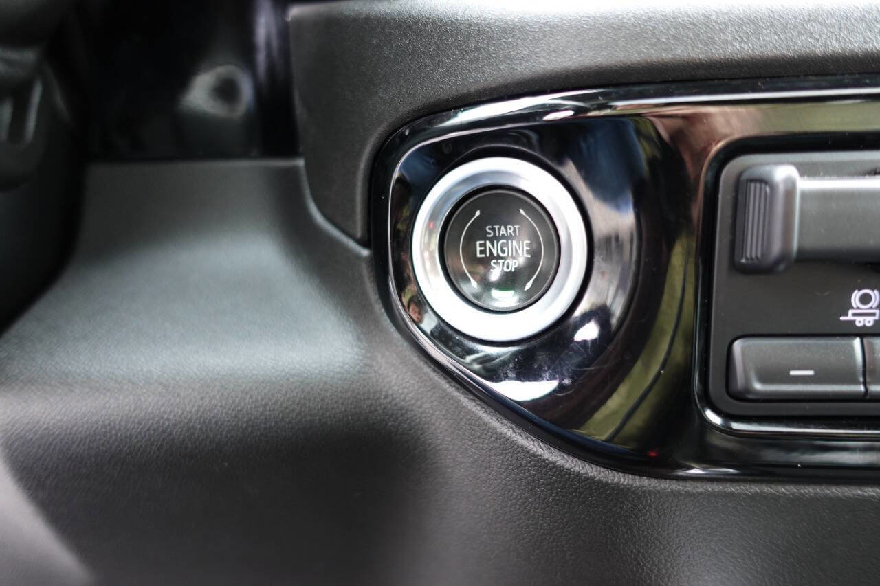 Used 2024 Chevrolet Silverado 2500 LT w/ All Star Edition image 46