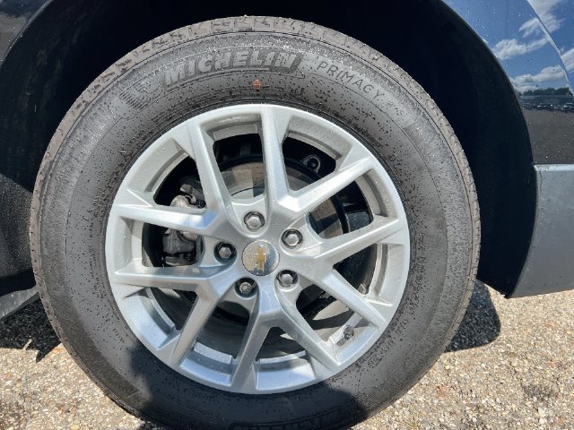 Used 2024 Chevrolet Equinox LT FWD image 27