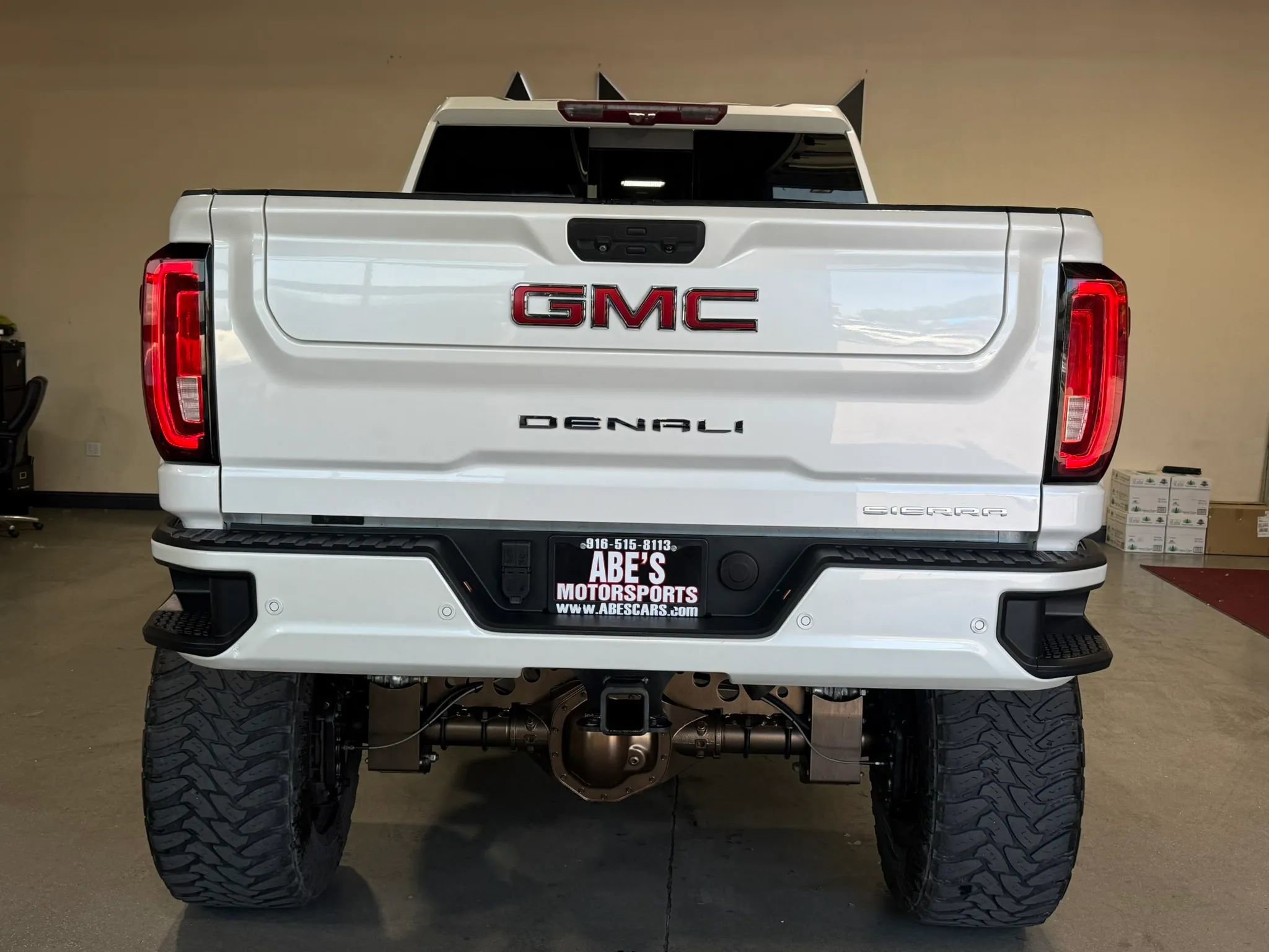 Used 2020 GMC Sierra 2500 Denali w/ Denali Ultimate Package AWD/4WD image 5
