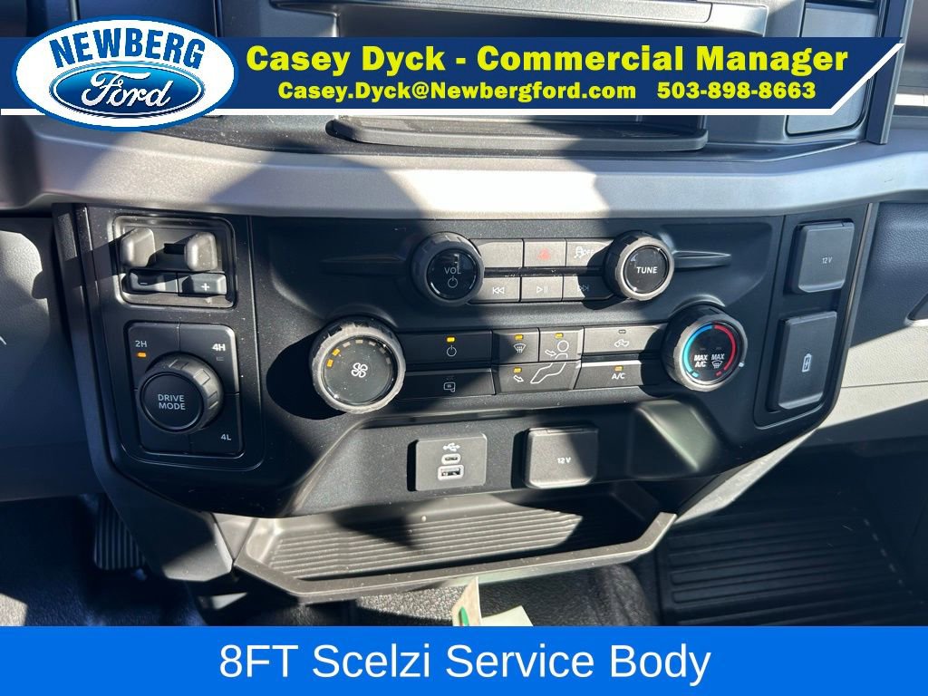 New 2026 Ford F250 XL w/ XL Chrome Package image 17