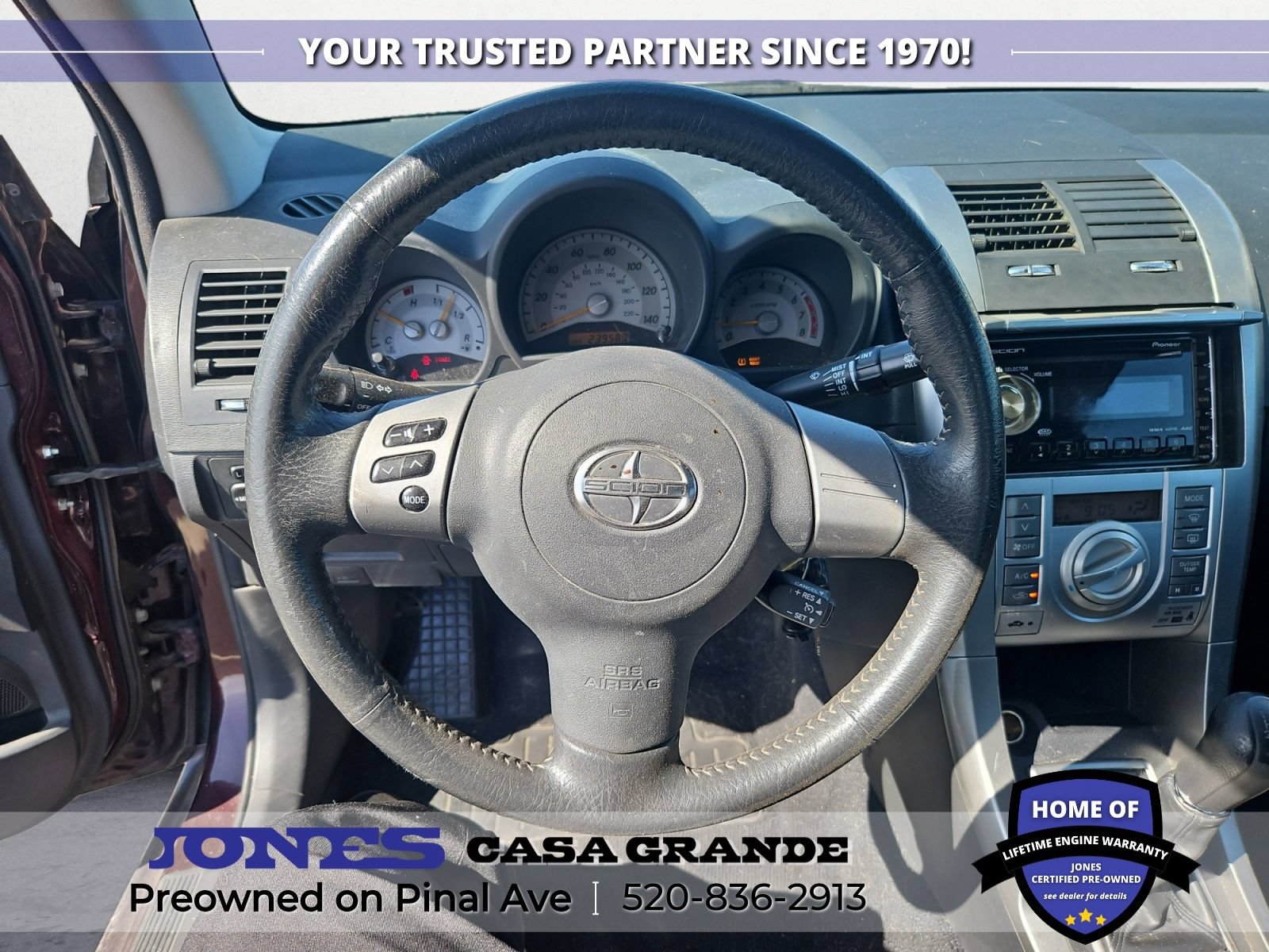 Used 2010 Scion tC FWD image 9