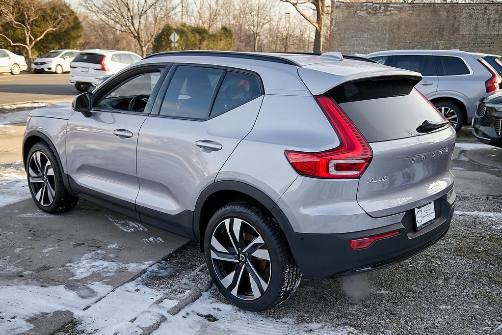 New 2026 Volvo XC40 B5 Ultra w/ Protection Package Premier image 7