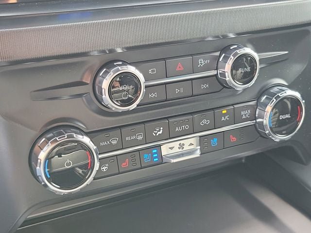 New 2026 Ford F350 Platinum AWD/4WD image 21
