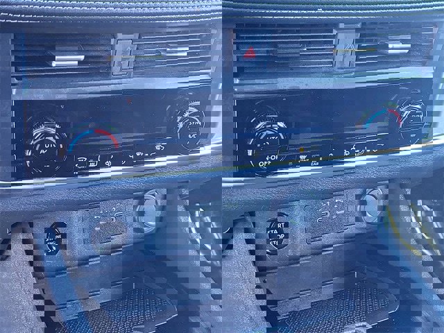 Certified 2024 Nissan Rogue SV image 17