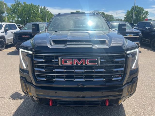 Used 2025 GMC Sierra 2500 AT4 w/ AT4 Premium Plus Package AWD/4WD video 2
