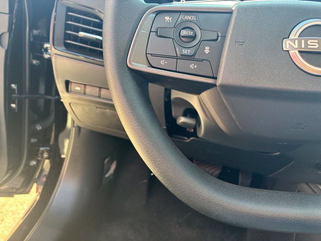 Used 2027 Nissan Sentra SV w/ Floor Mat Package FWD image 22