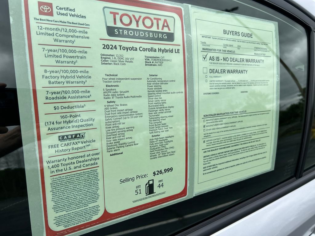 Used 2024 Toyota Corolla LE AWD/4WD image 25