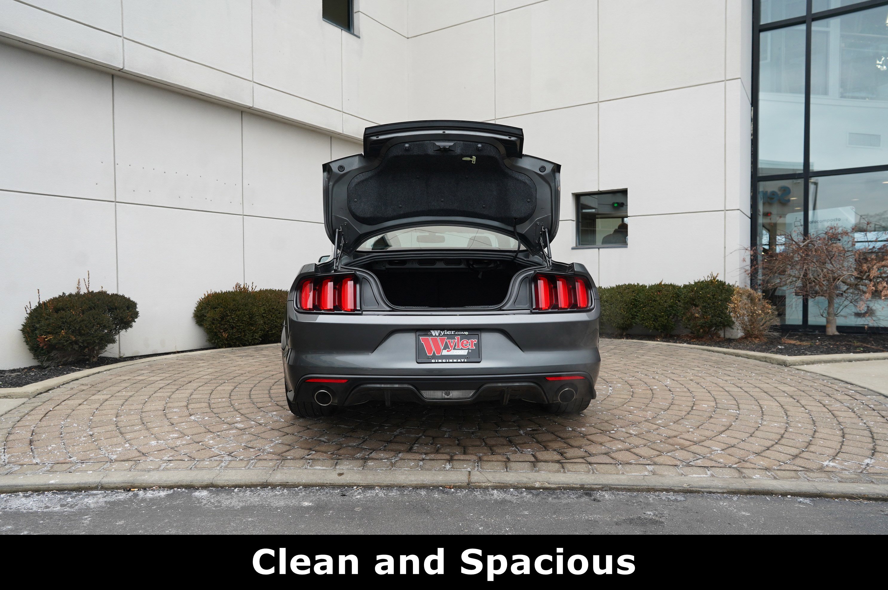 Used 2017 Ford Mustang GT Premium w/ GT Performance Package image 15