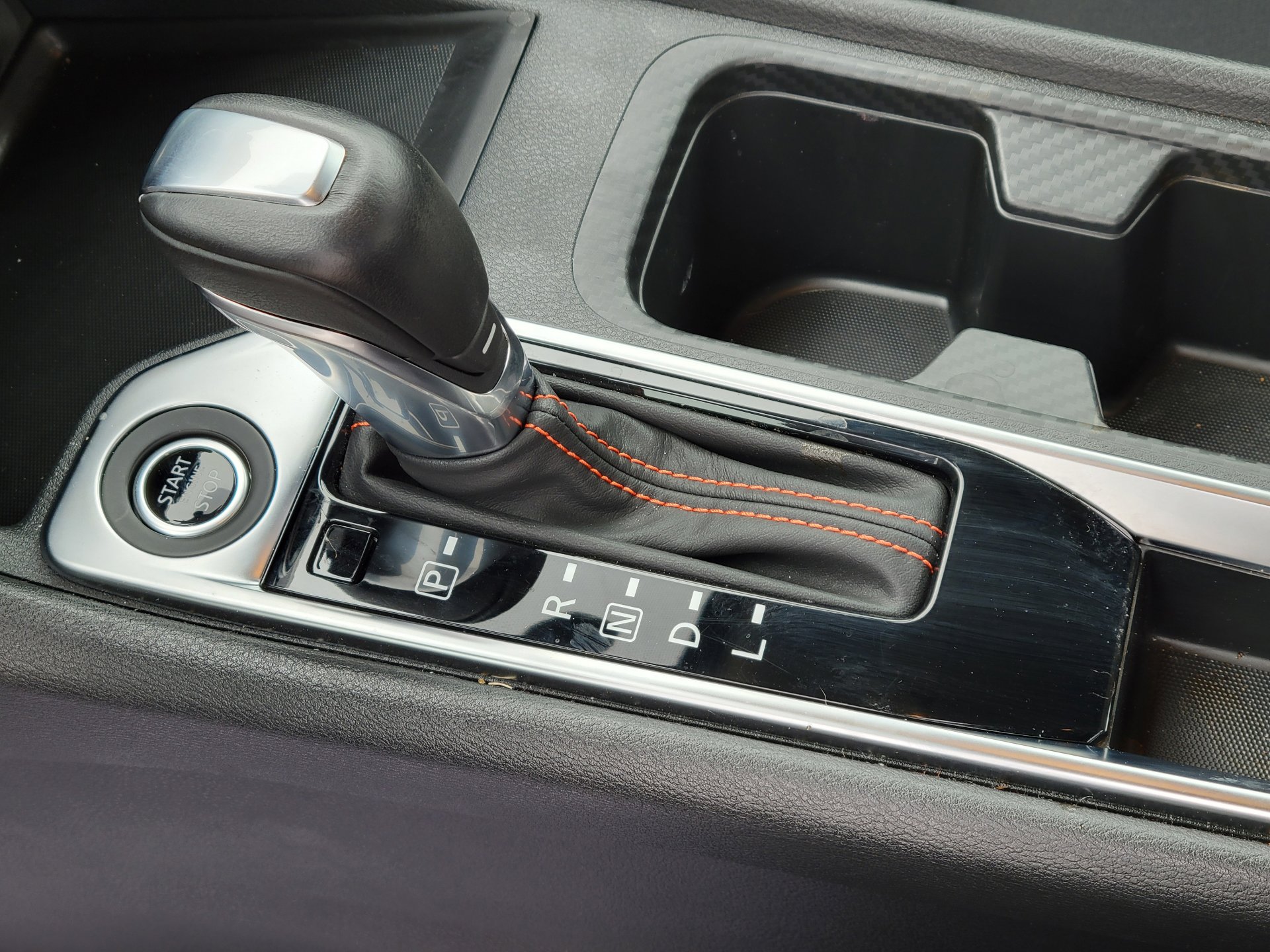 Certified 2024 Nissan Sentra SR image 28