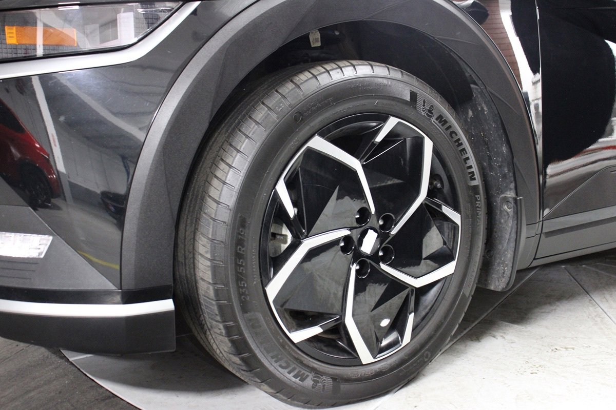 Used 2024 Hyundai Ioniq 5 SEL AWD/4WD image 43