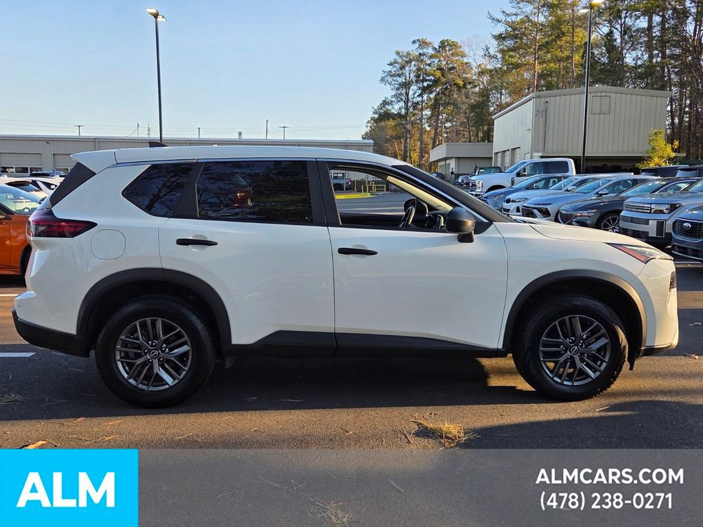 Used 2024 Nissan Rogue S image 14