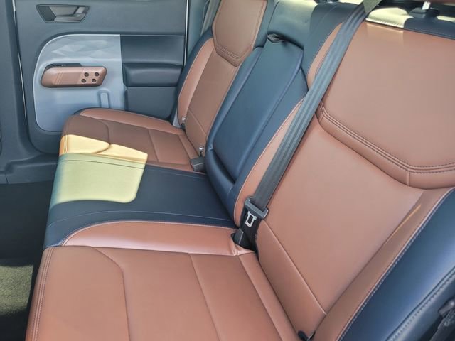 Certified 2022 Ford Maverick Lariat w/ Lariat Luxury Package image 13