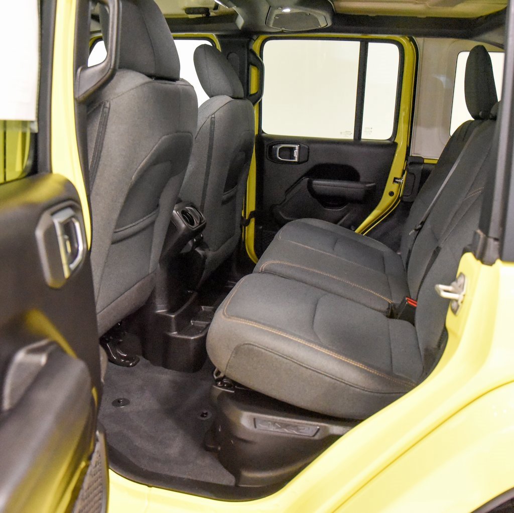 Used 2024 Jeep Wrangler Unlimited w/ Convenience Group image 4