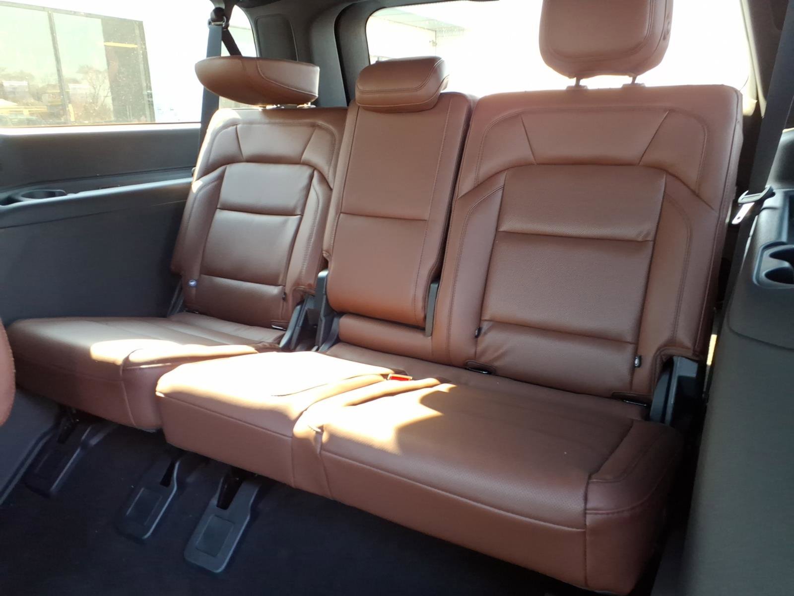 New 2026 Lincoln Navigator L Reserve AWD/4WD image 9