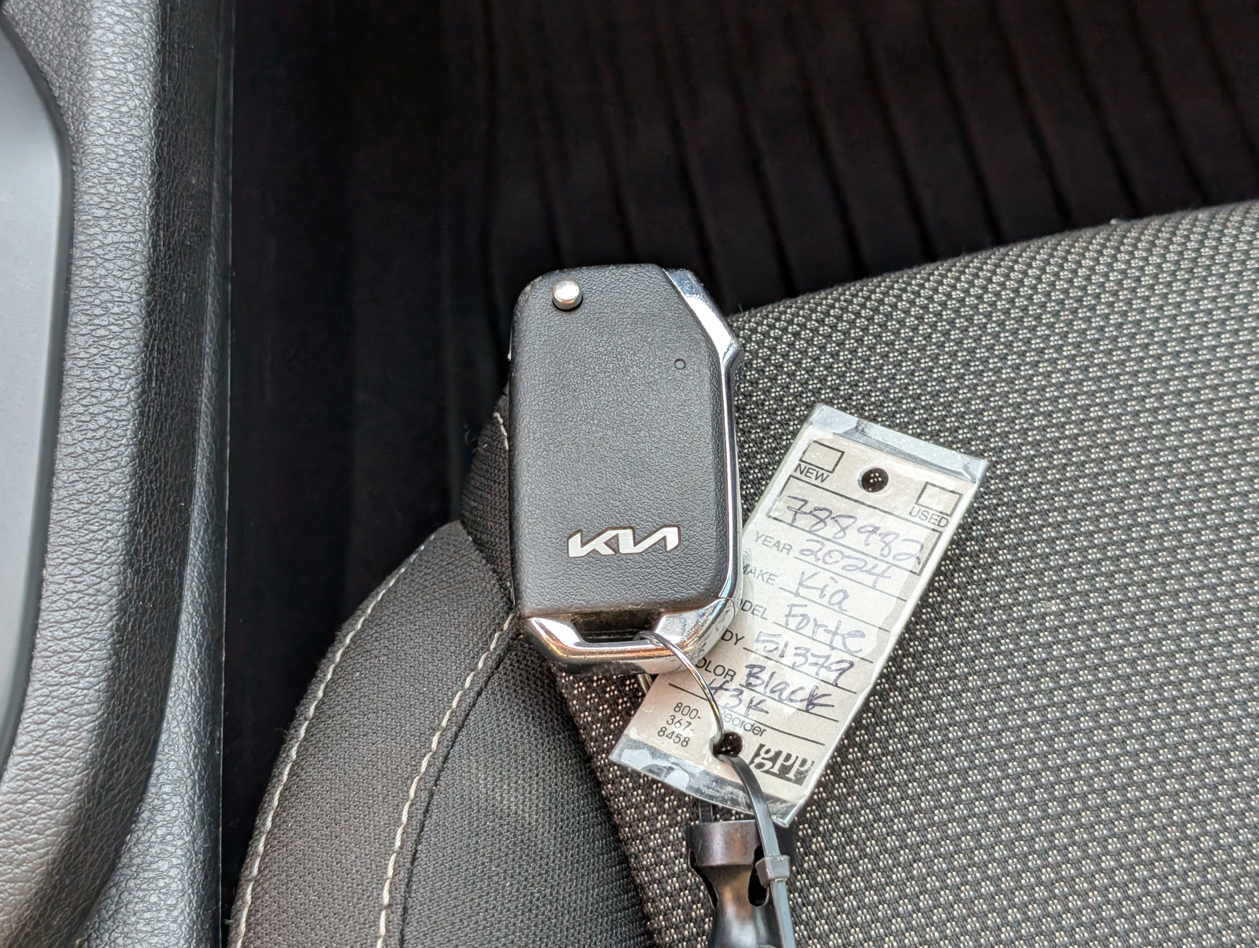 Used 2024 Kia Forte LXS w/ LXS Technology Package FWD image 32