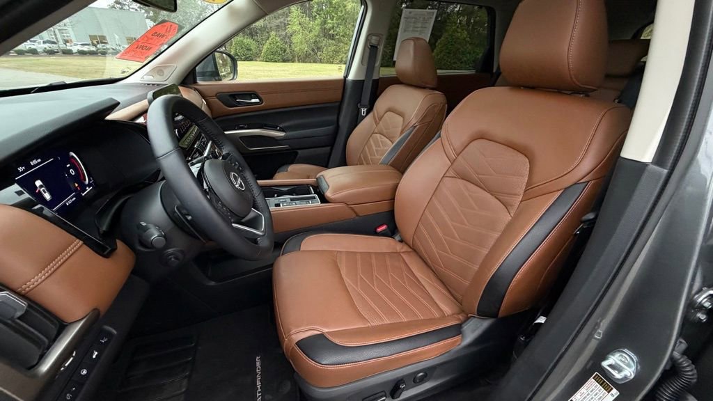 Certified 2025 Nissan Pathfinder Platinum w/ Cargo Package image 12