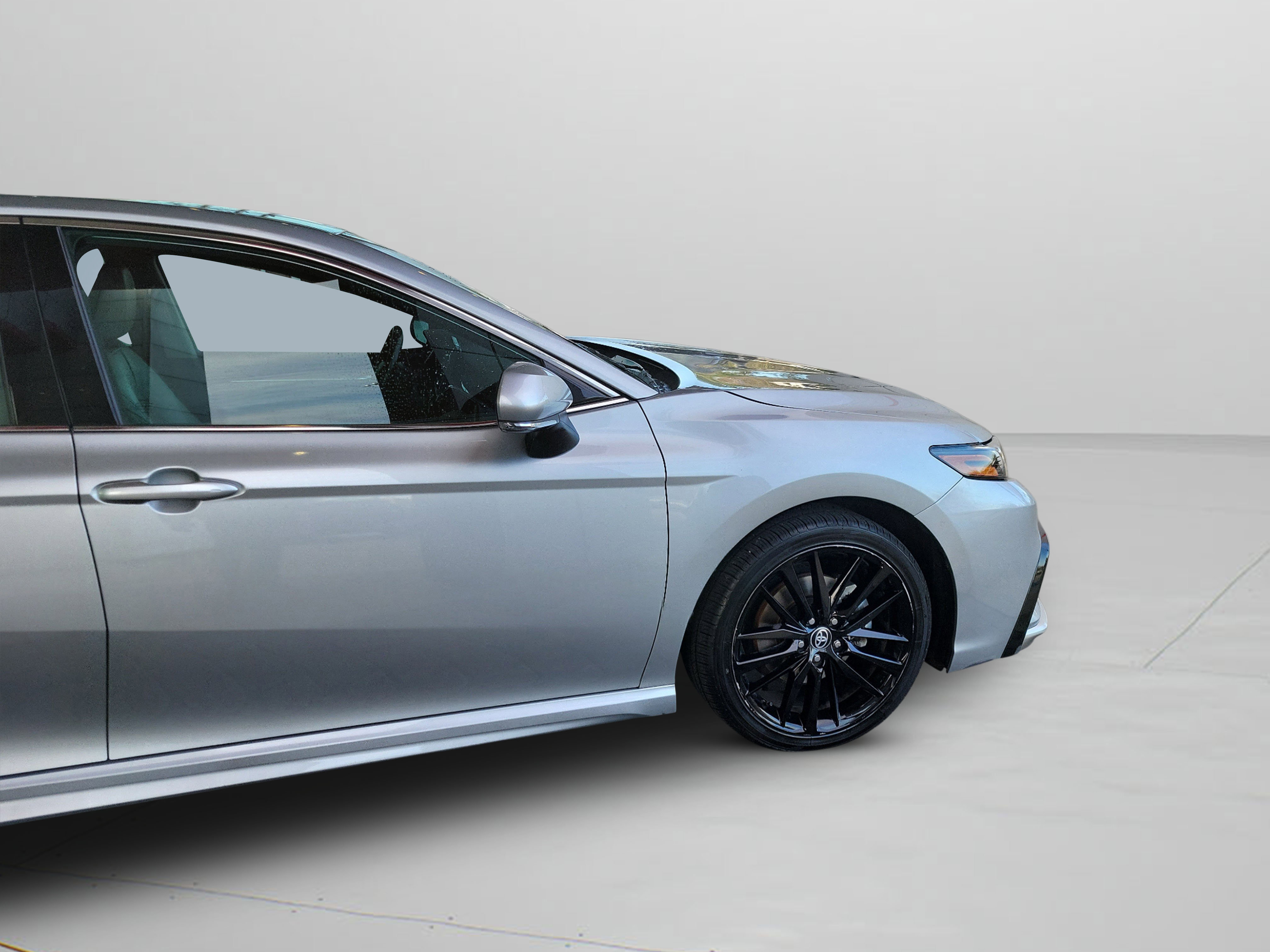 Used 2024 Toyota Camry XSE image 31