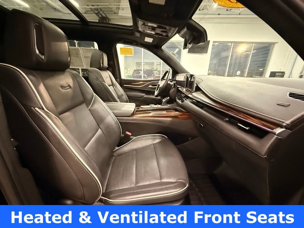 Used 2023 Cadillac Escalade Premium Luxury image 20