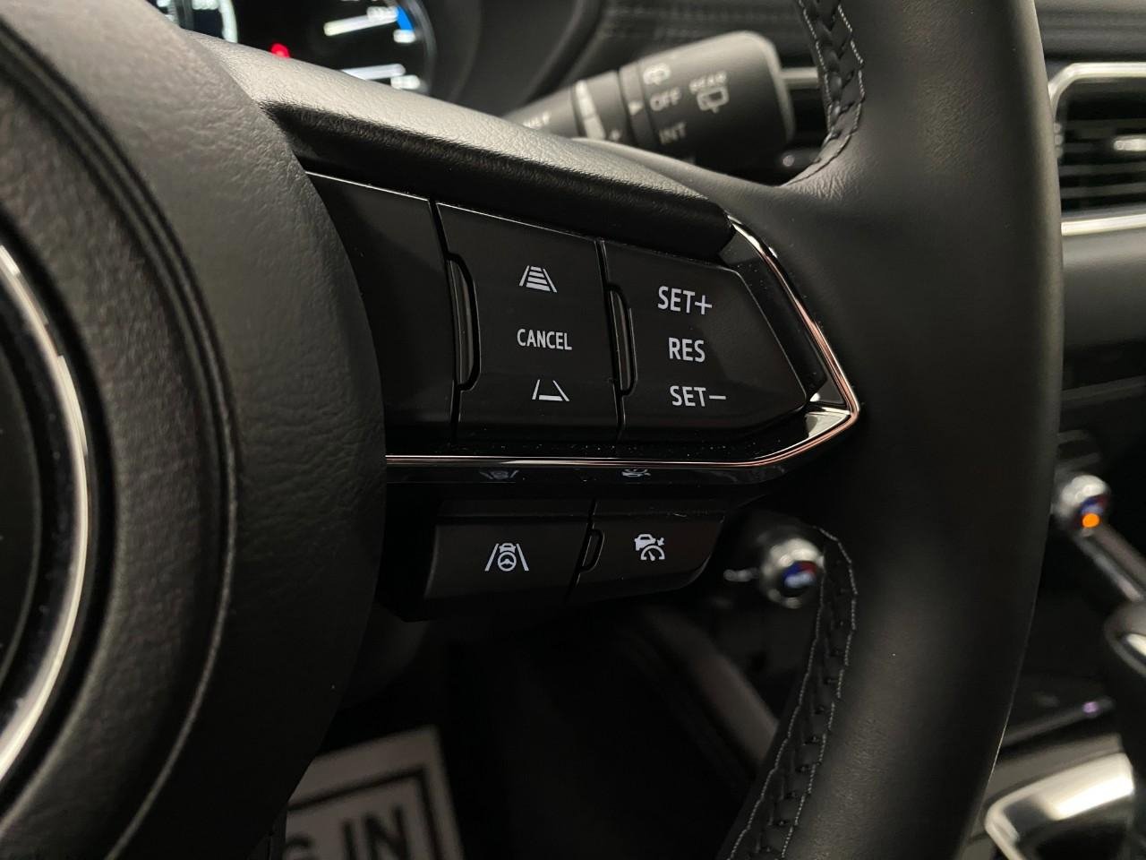 Used 2025 MAZDA CX-5 Signature image 18