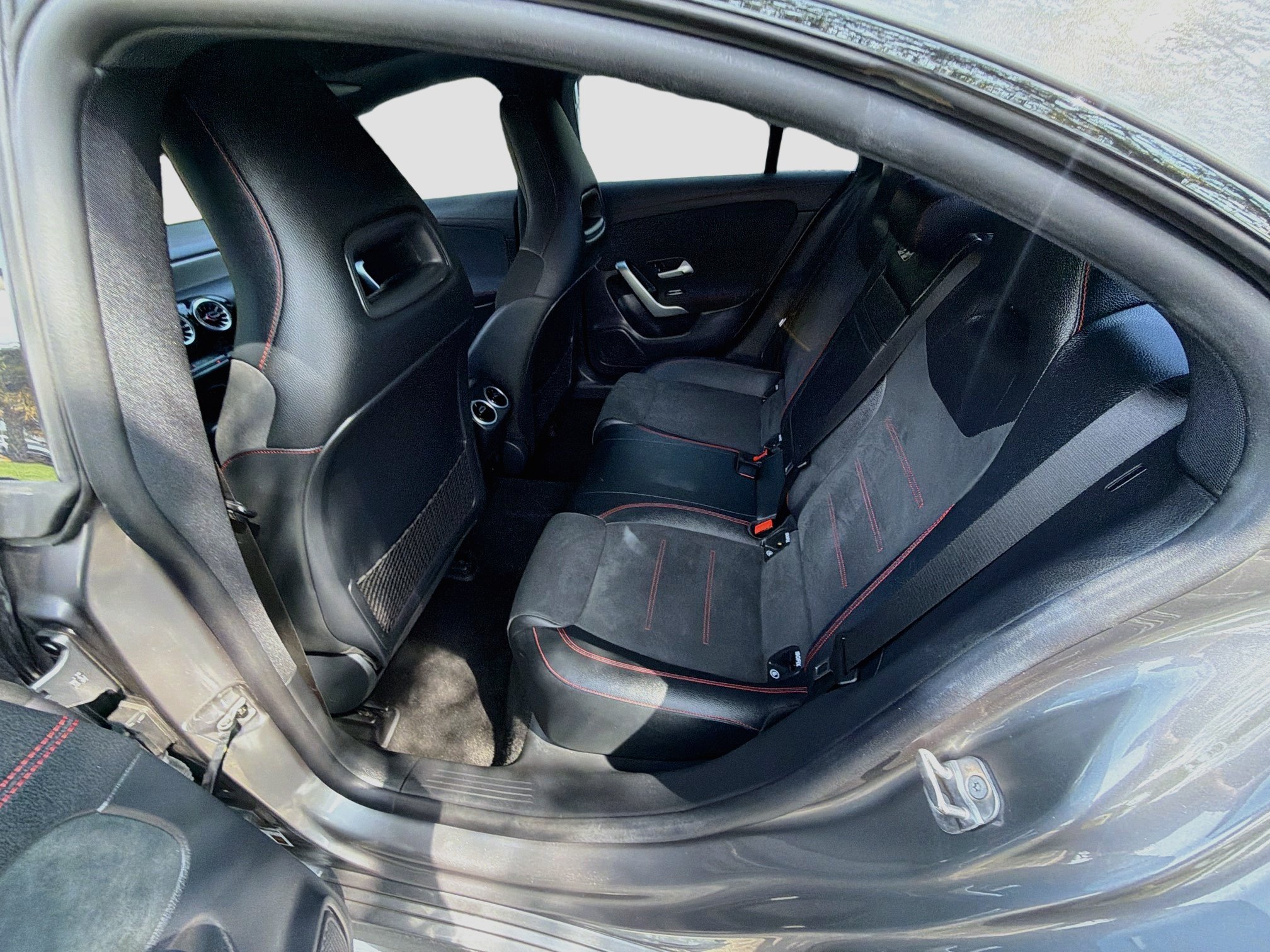 Used 2023 Mercedes-Benz CLA 250 image 22