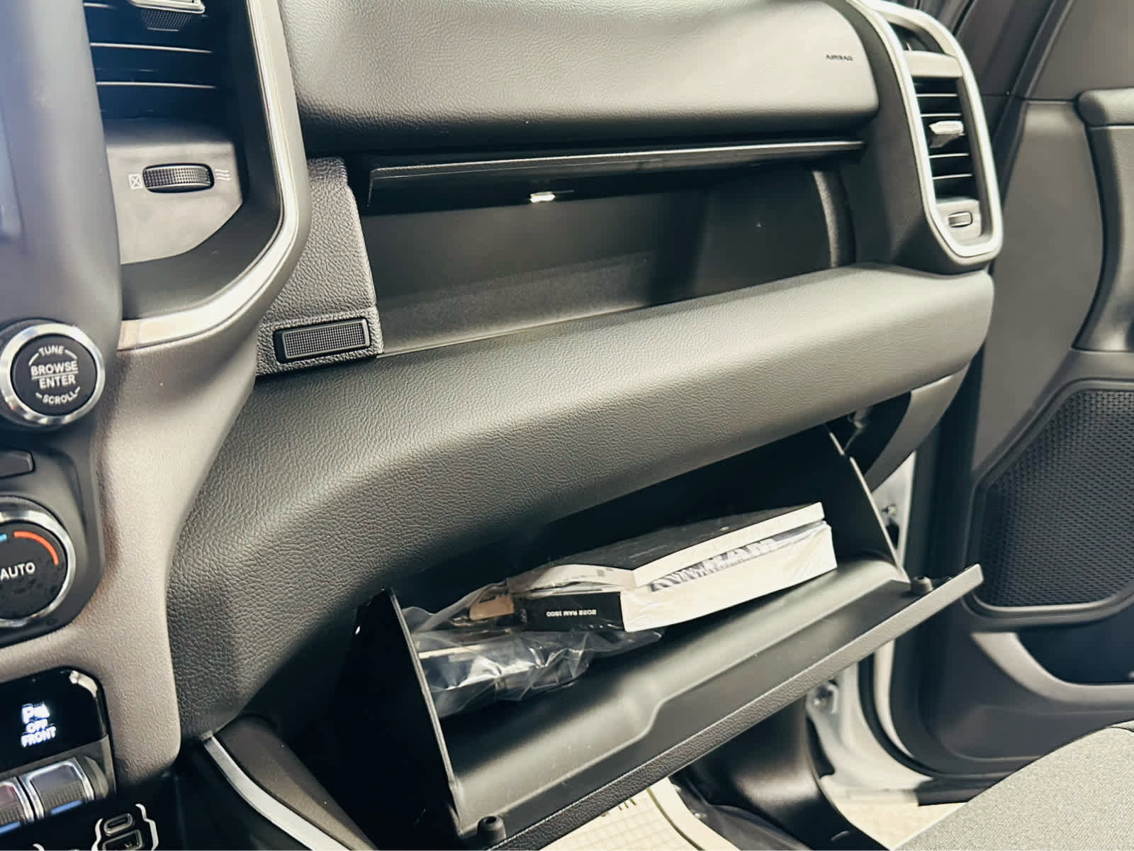 Used 2022 RAM 1500 Big Horn image 19