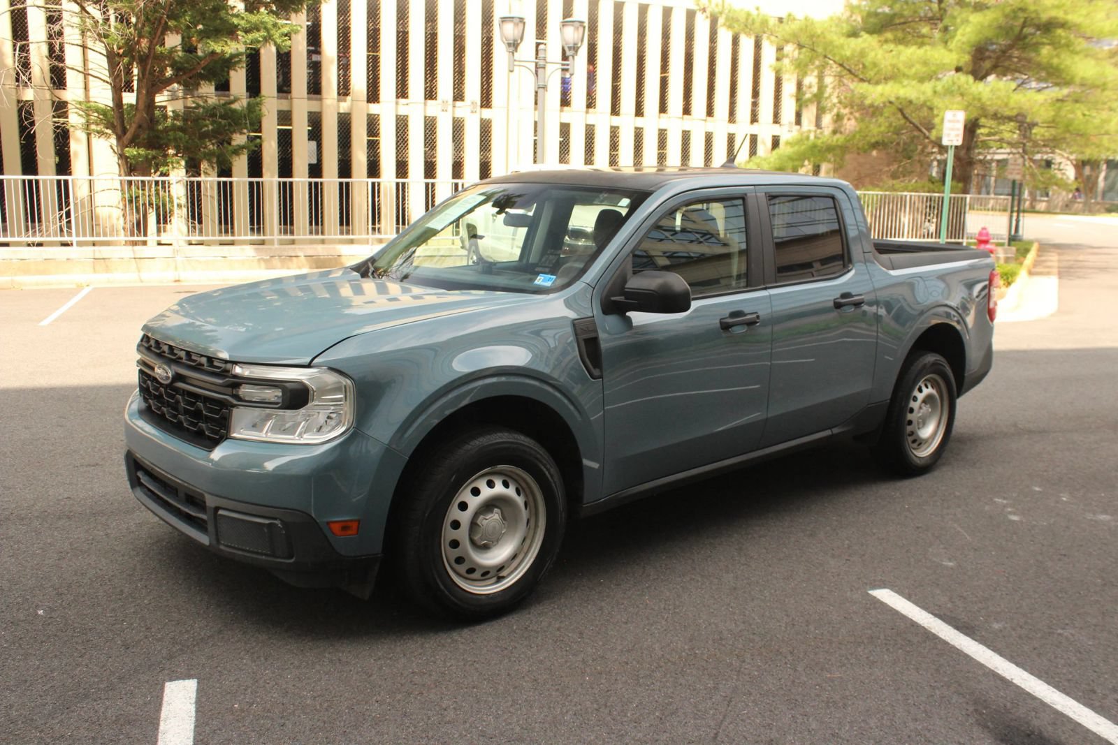 Used 2022 Ford Maverick XL FWD image 12