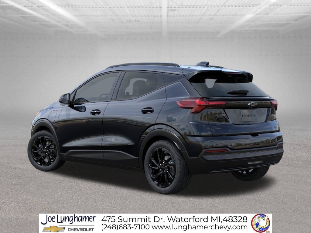 New 2027 Chevrolet Bolt RS w/ Technology Package FWD image 3