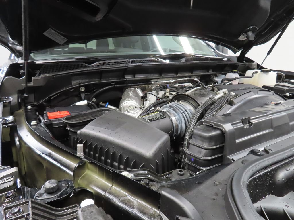 Used 2024 GMC Sierra 3500 SLT w/ SLT Premium Package image 27