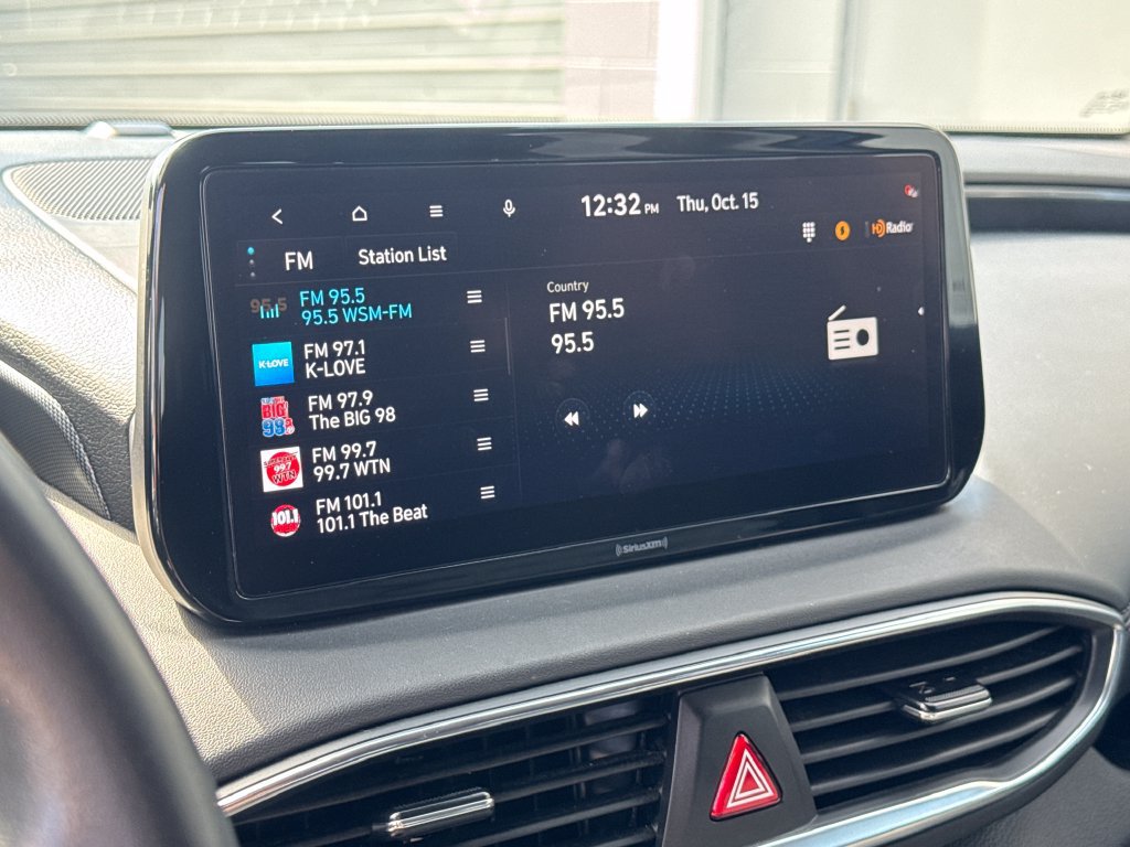 Used 2023 Hyundai Santa Fe SEL FWD image 19