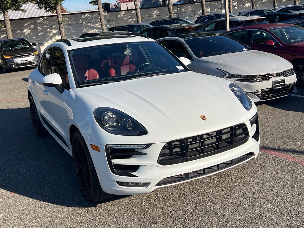 Used 2017 Porsche Macan GTS AWD/4WD image 3