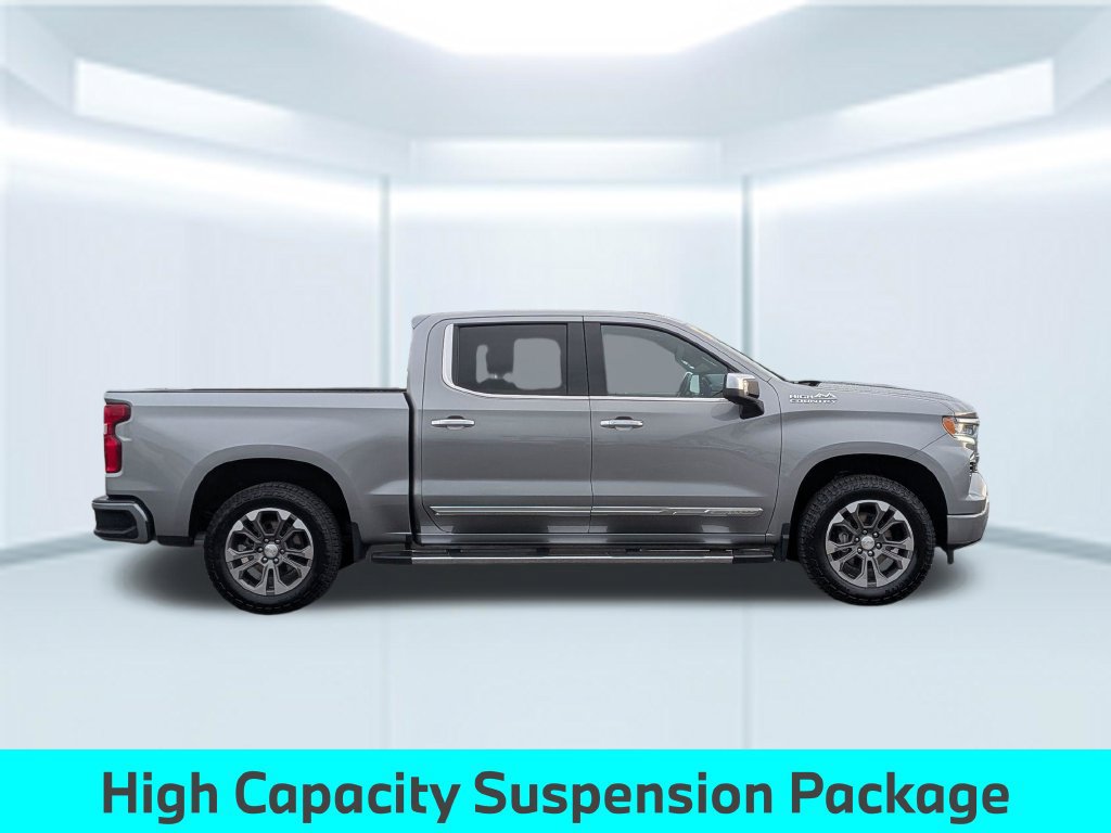 Used 2023 Chevrolet Silverado 1500 High Country w/ Z71 Off-Road Package AWD/4WD image 8