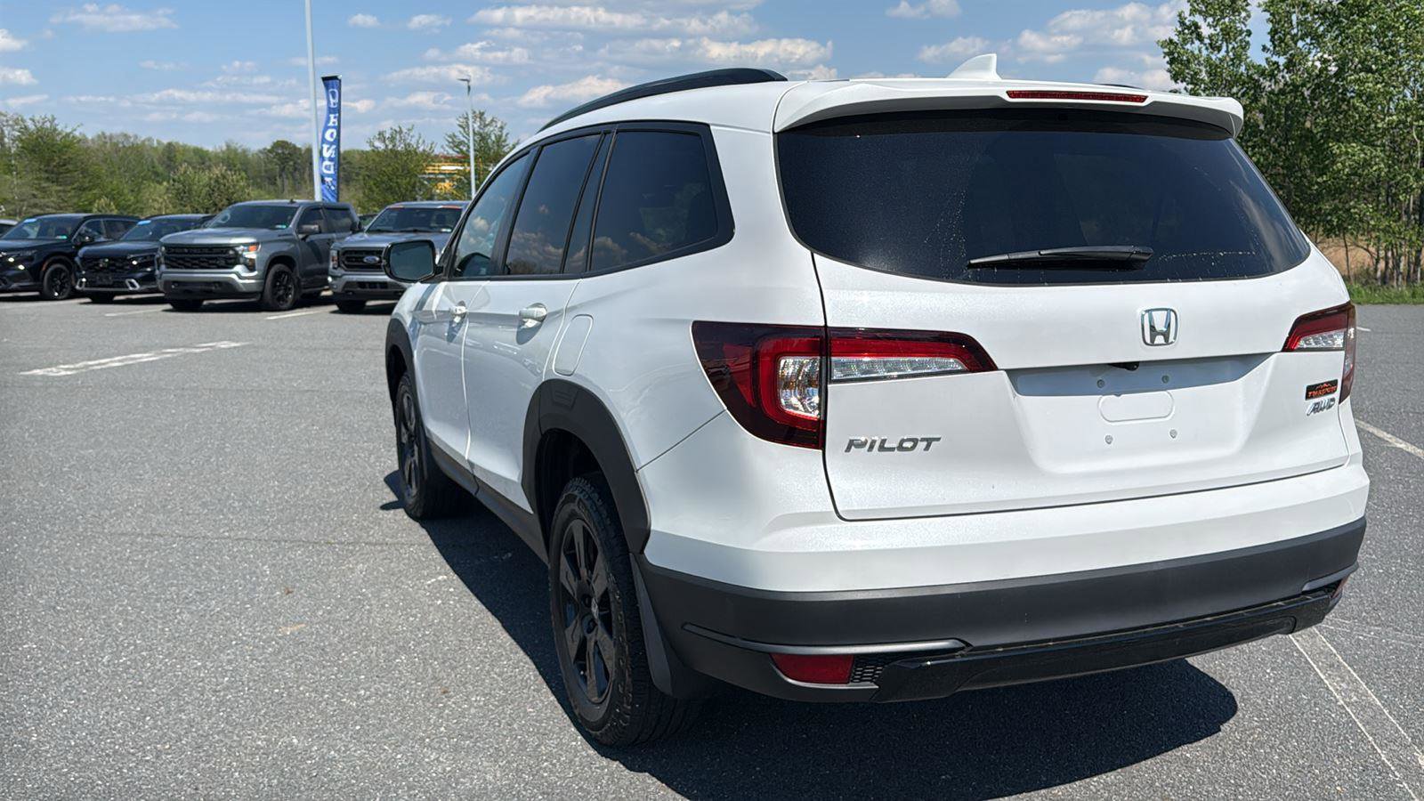 Used 2022 Honda Pilot TrailSport image 8