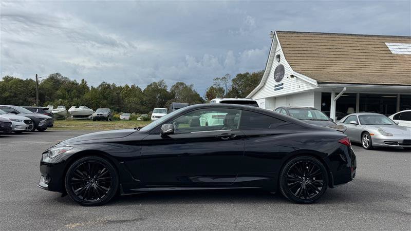 Used 2017 INFINITI Q60 3.0t AWD/4WD image 7