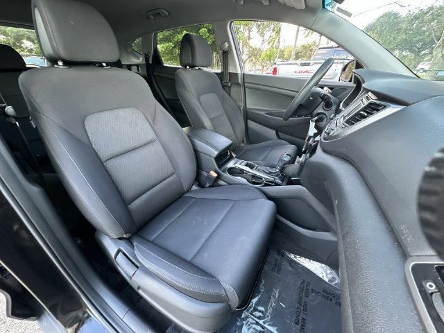 Used 2017 Hyundai Tucson SE w/ SE Popular Package 02 FWD image 25