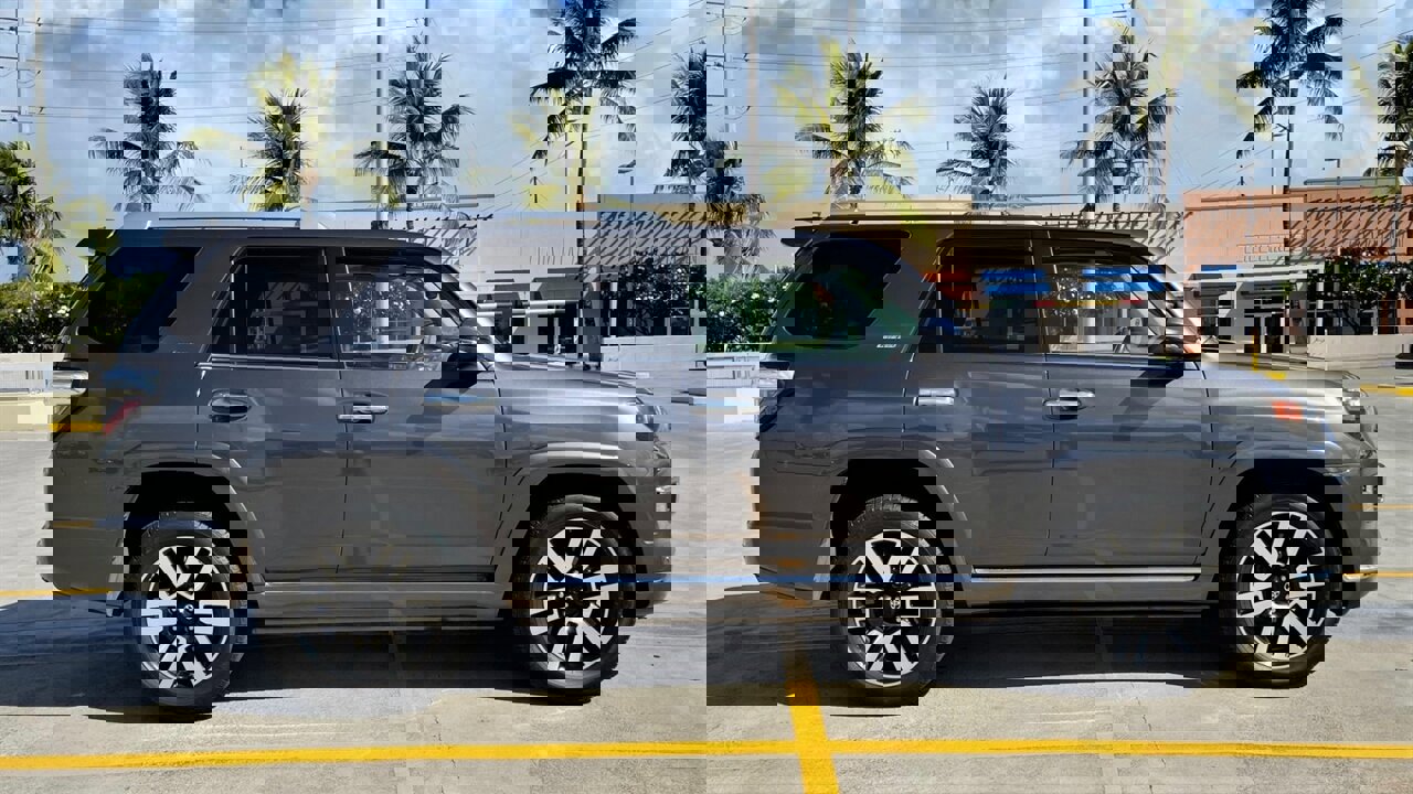 Used 2015 Toyota 4Runner 2WD image 6