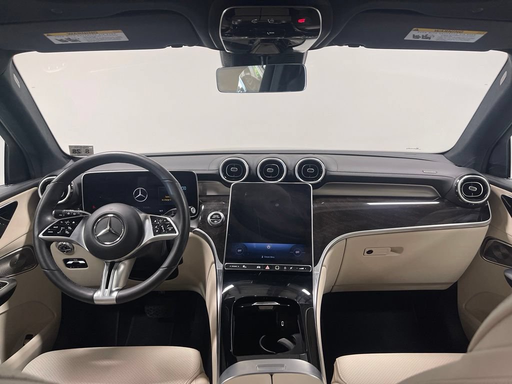 Used 2023 Mercedes-Benz GLC 300 4MATIC image 30