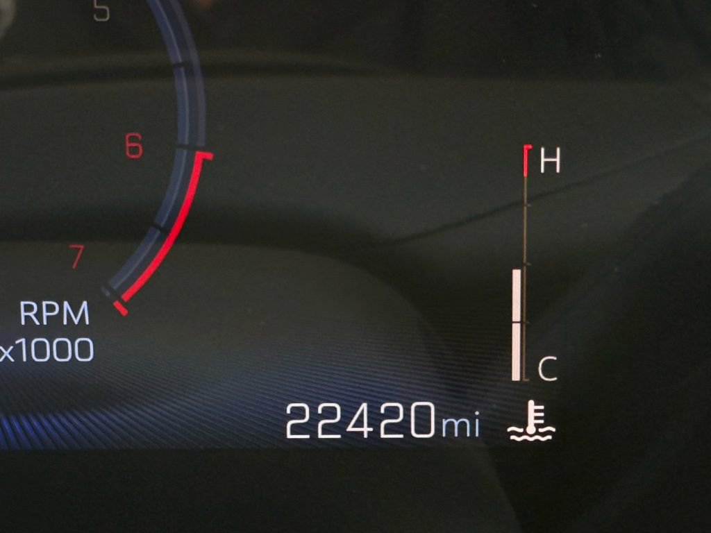 Used 2025 Chevrolet Trax LT w/ Driver Confidence Package image 12