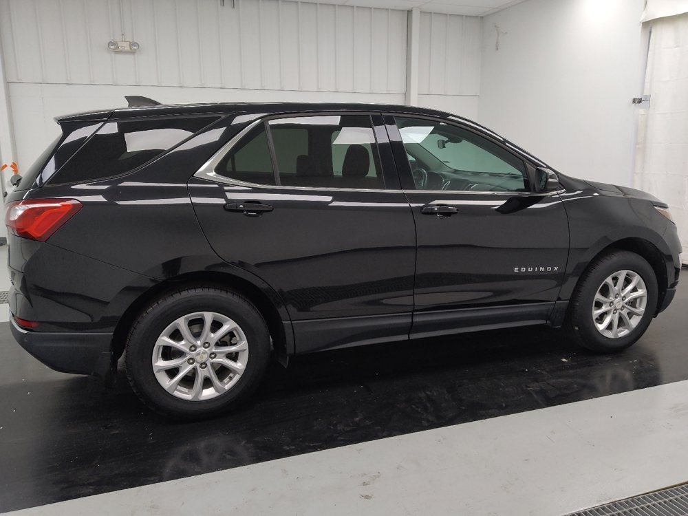 Used 2019 Chevrolet Equinox LT w/ Driver Convenience Package AWD/4WD image 10
