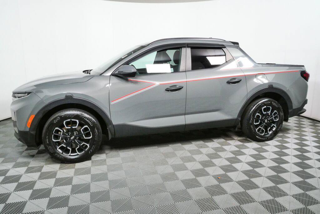 Used 2024 Hyundai Santa Cruz SEL w/ Activity Package FWD image 30