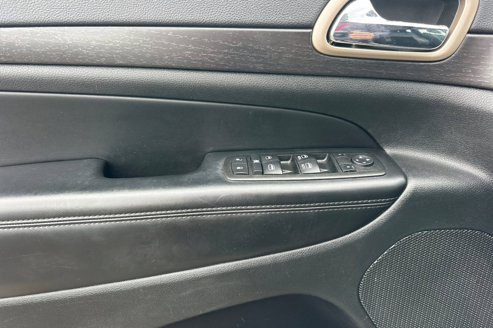 Used 2014 Jeep Grand Cherokee Altitude image 10