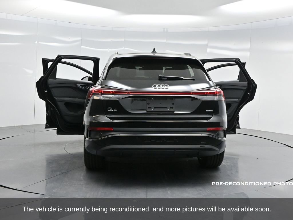 Used 2024 Audi Q4 e-tron Premium Plus w/ Premium Plus image 53