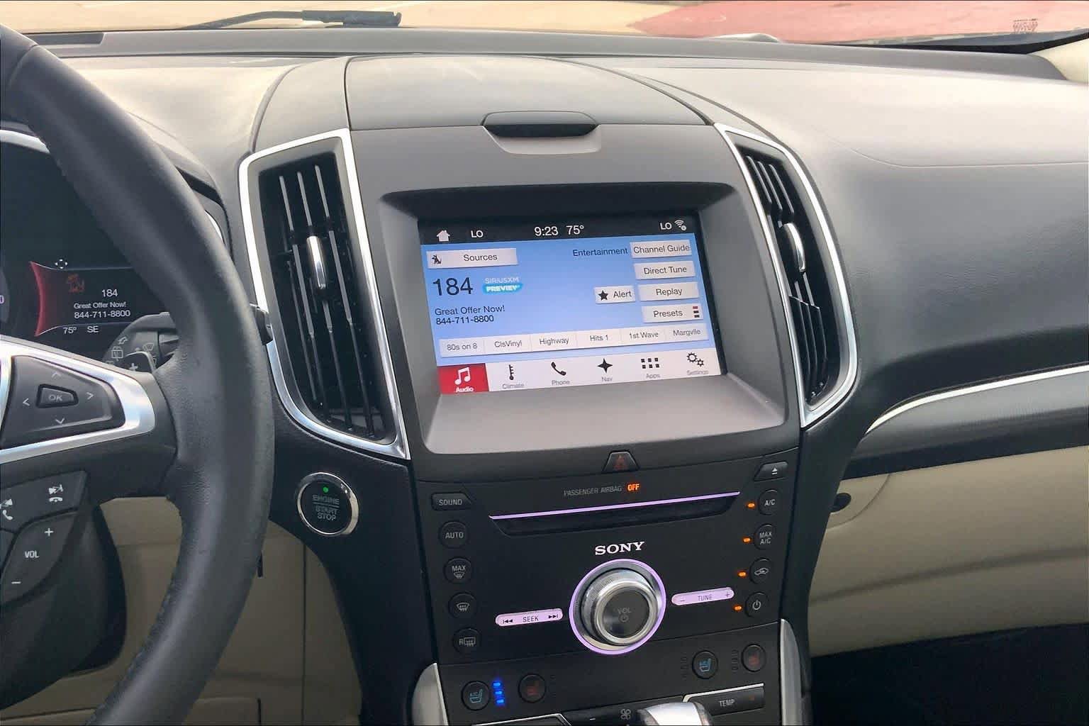 Used 2018 Ford Edge Titanium w/ Equipment Group 301A image 7
