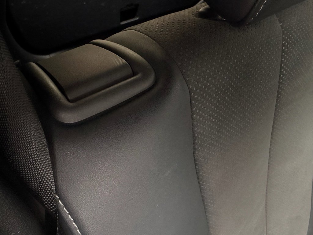 Used 2024 Mitsubishi Eclipse Cross SE image 21