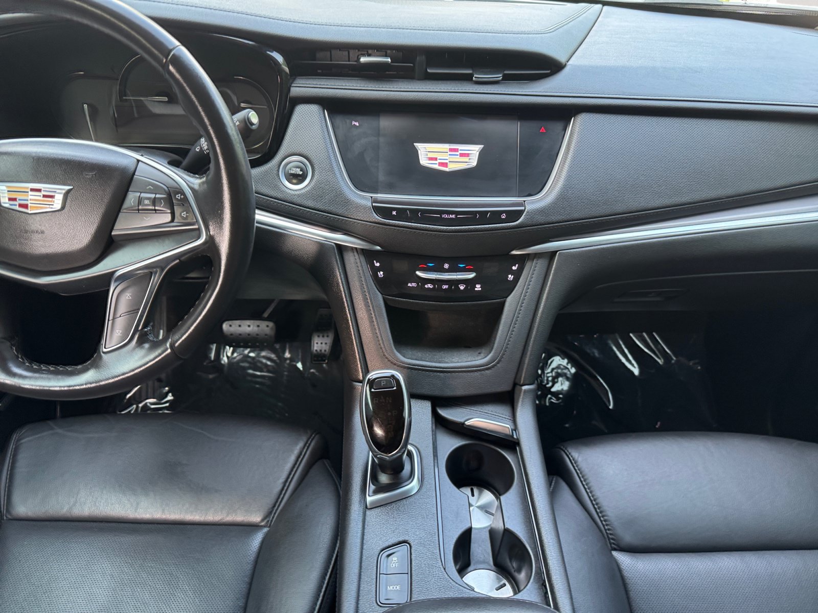 Used 2019 Cadillac XT5 Premium Luxury FWD image 12