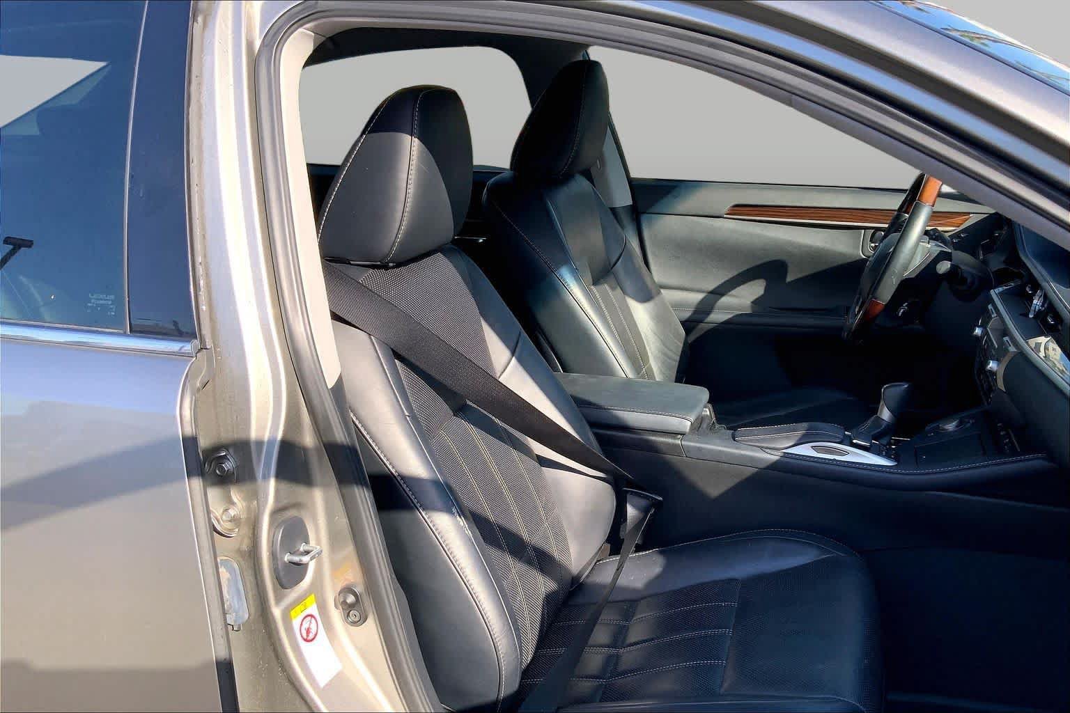 Used 2017 Lexus ES 350 FWD image 8