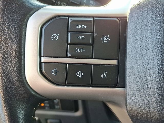 Used 2024 Ford Expedition XLT image 18