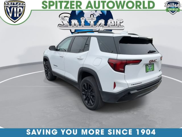 Used 2026 GMC Terrain Elevation w/ Elevation Premium Package FWD image 7
