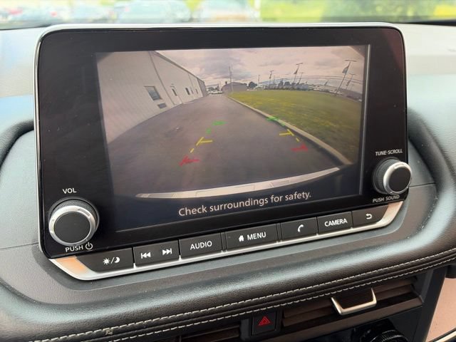 Used 2023 Nissan Rogue SV FWD image 20